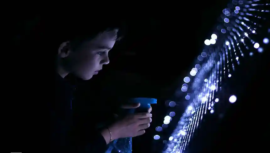 Water Light Graffiti