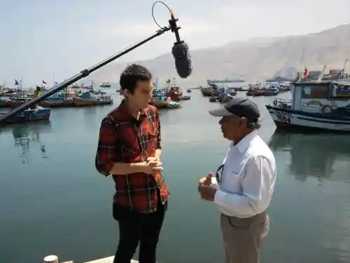 Alumnos de quinto año viajan a Iquique para realizar serie documental para televisión