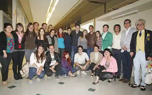 Campus Creativo entrega diplomas a participantes del Art Fest 2012