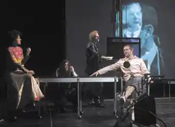 «Hamlet» adaptación The Wooster Group