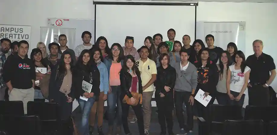 Alumnos de Publicidad trabajan con cliente real