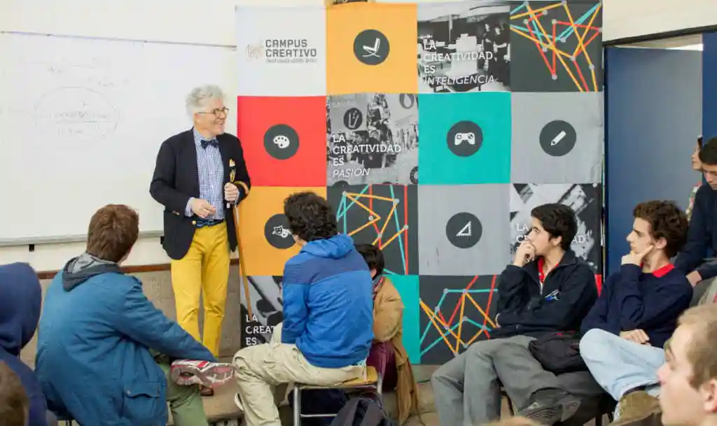 Charla Campus Creativo en Colegio San Ignacio del Bosque