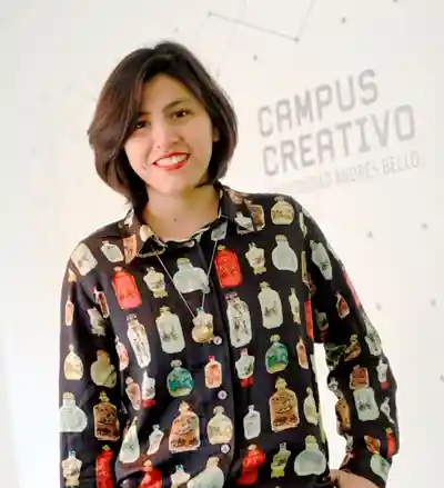 Académica UNAB obtuvo el “Premio Municipal Artes Visuales Talento Joven”