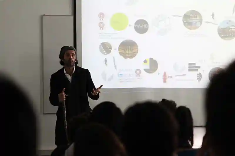 Charla Nicolas Paillard