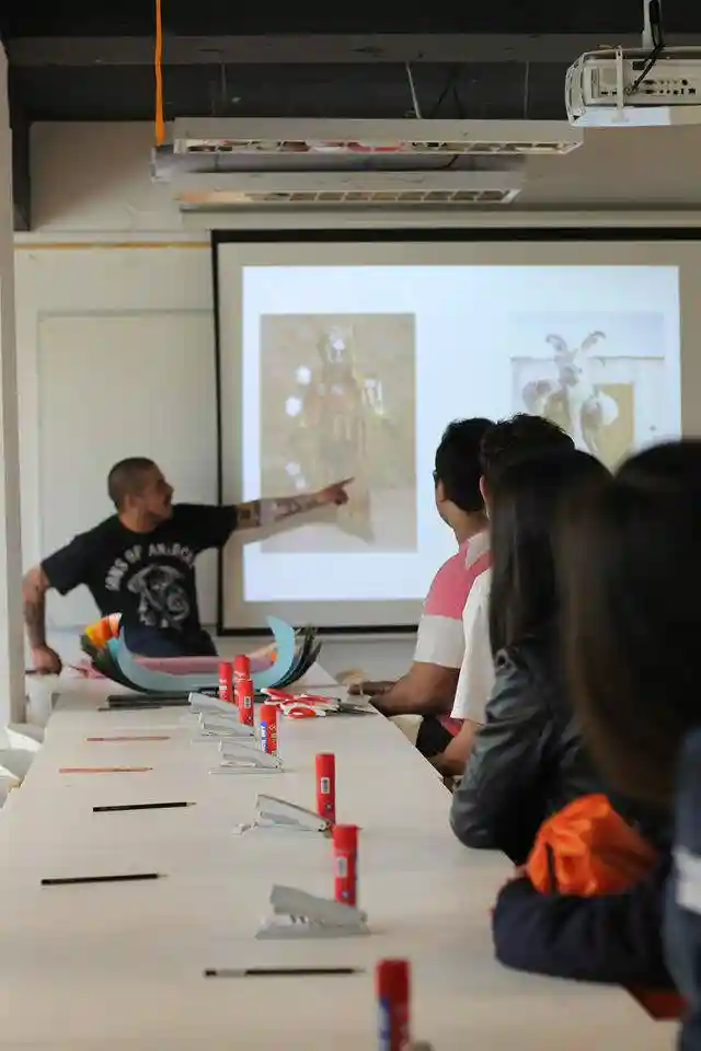 Charla diseñador gráfico Gonzalo Osorio