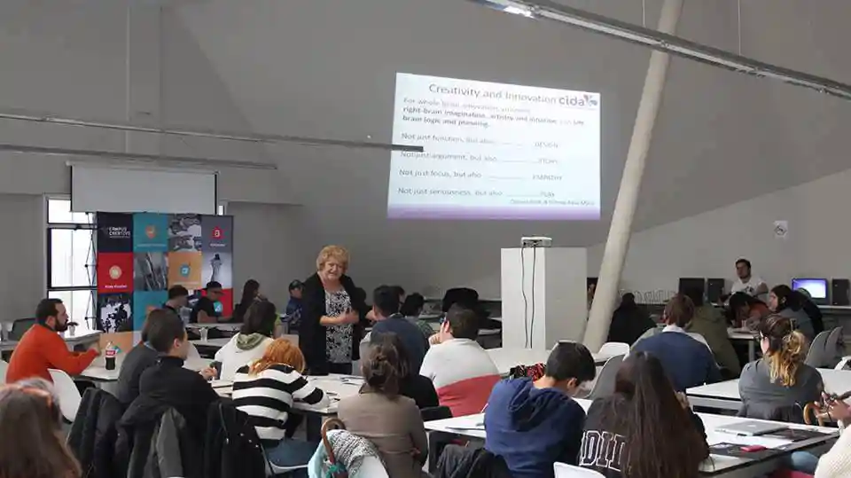 Workshop Incommodity Campus Creativo