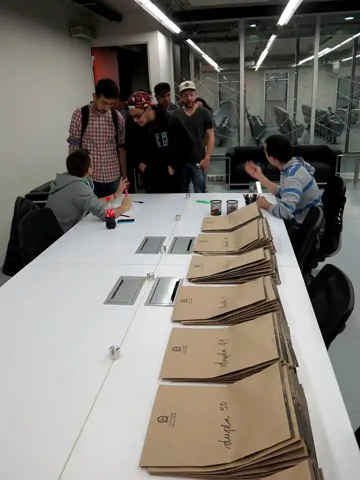 Gato x Liebre Campus Creativo