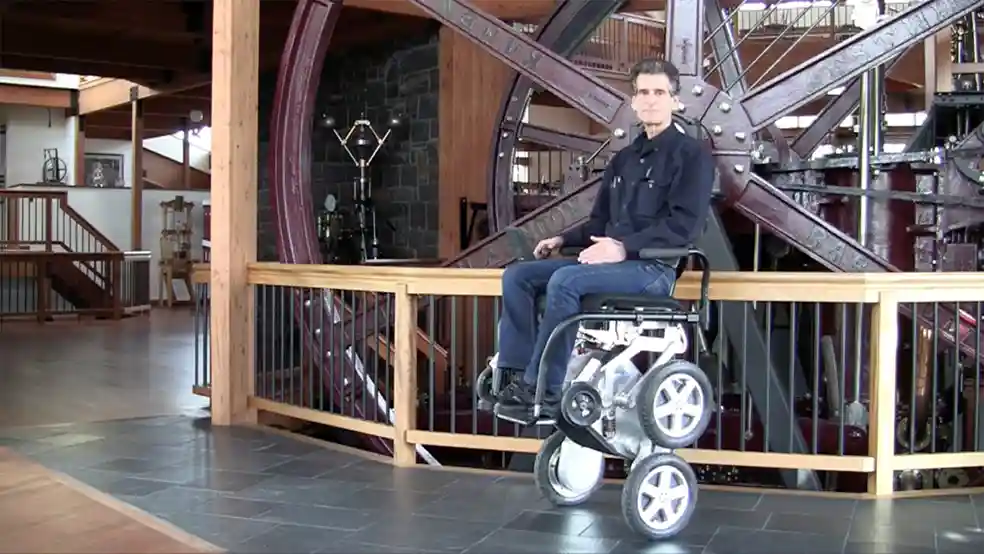iBot la silla de ruedas del futuro