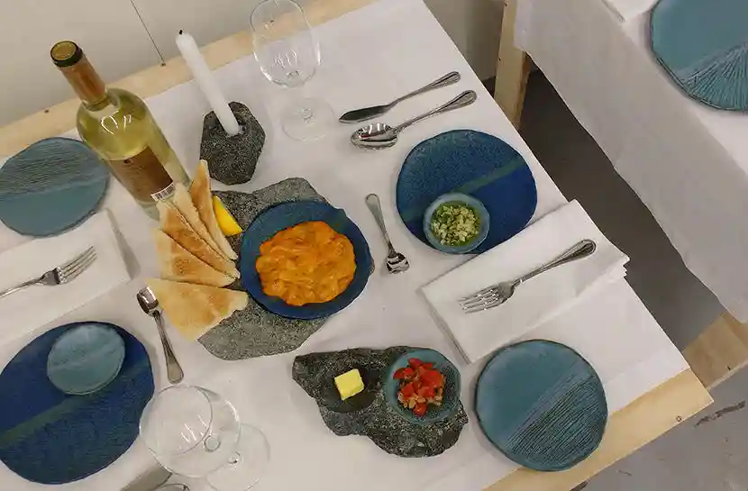 María Magdalena Villaseca lleva el mar a la mesa con su serie de soportes gastronómicos