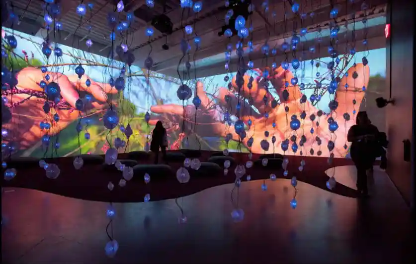 La nueva exposición de la artista Pipilotti Rist