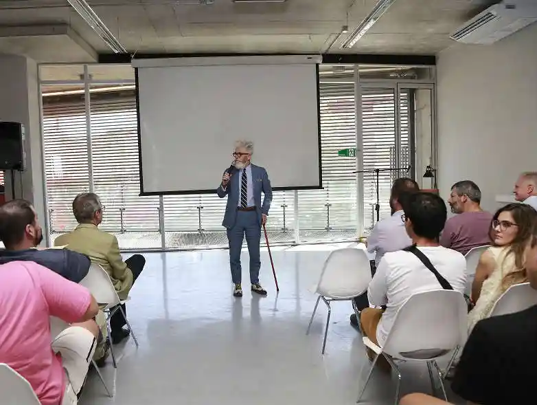 Federico Sánchez se refiere al concepto de “creatividad” en charla a estudiantes del Campus Creativo