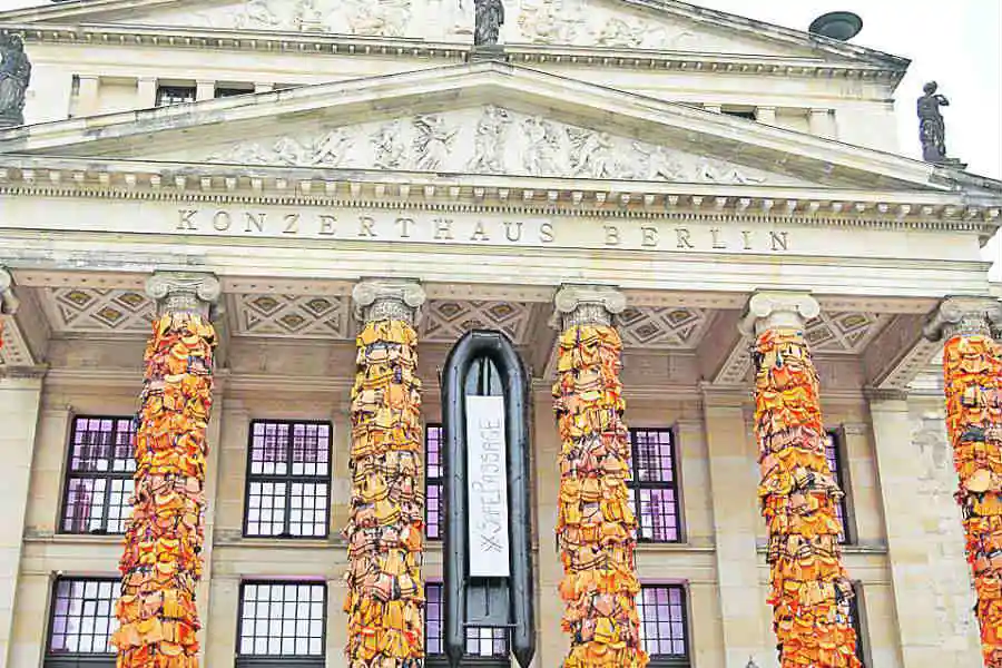 Controversial obra del artista Ai Weiwei ocupará fachada del Archivo Nacional