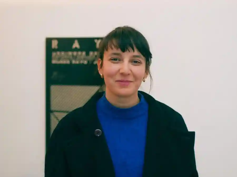Docente de Campus Creativo gana beca Flora de la fundación AMA