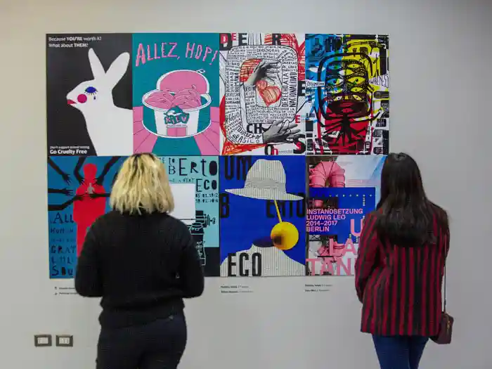 Exposición Ecuador Poster Bienal