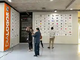 Campus Creativo presentó la charla “Diálogos” donde se mostraron los principales logotipos chilenos