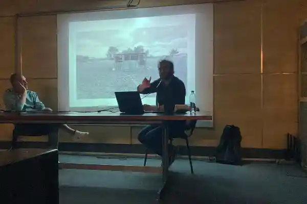 Director de la Escuela de Arquitectura UNAB presentó investigación en la UBA