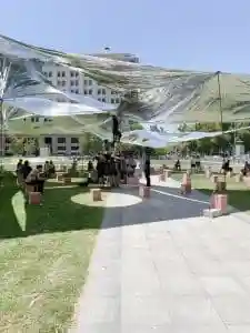 Docente y estudiantes participaron en la XXII Bienal de Arquitectura de Chile con el pabellón “Sombras blandas”