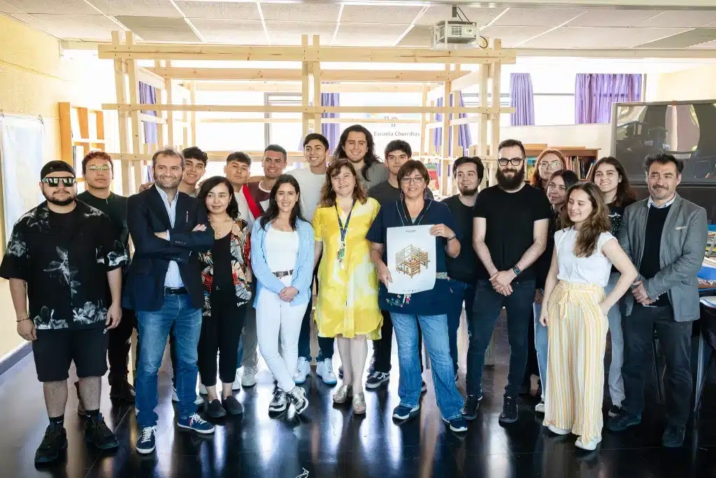 Arquitectura UNAB Sede Viña del Mar lideró proyecto que mejoró la biblioteca de la Escuela Pública Chorrillos